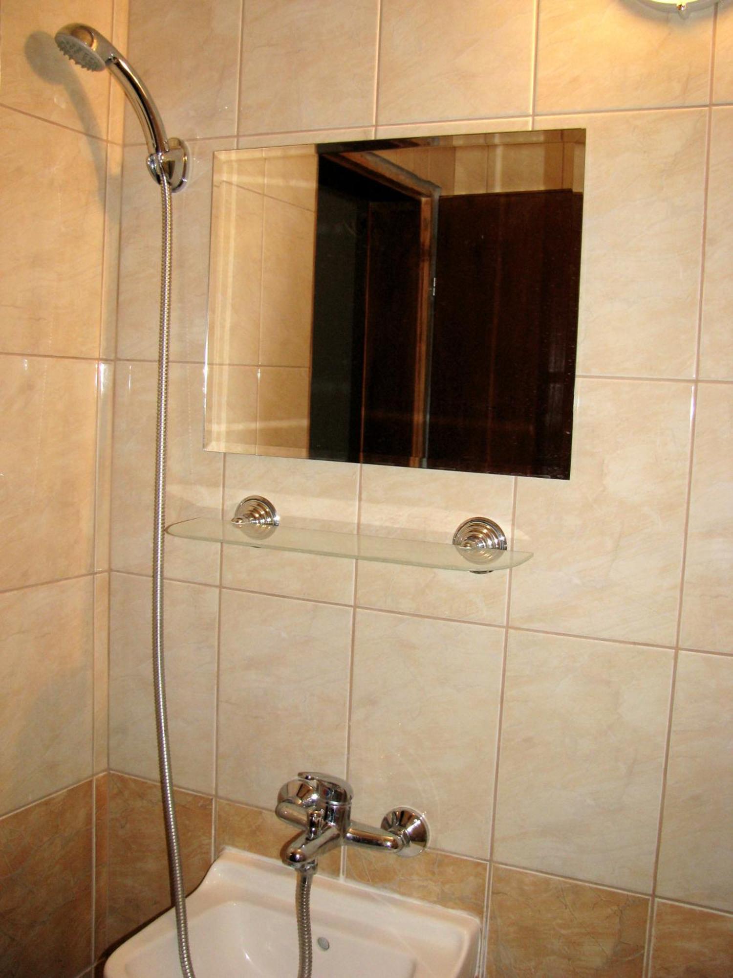 Guest House Familia Samovodene Bagian luar foto